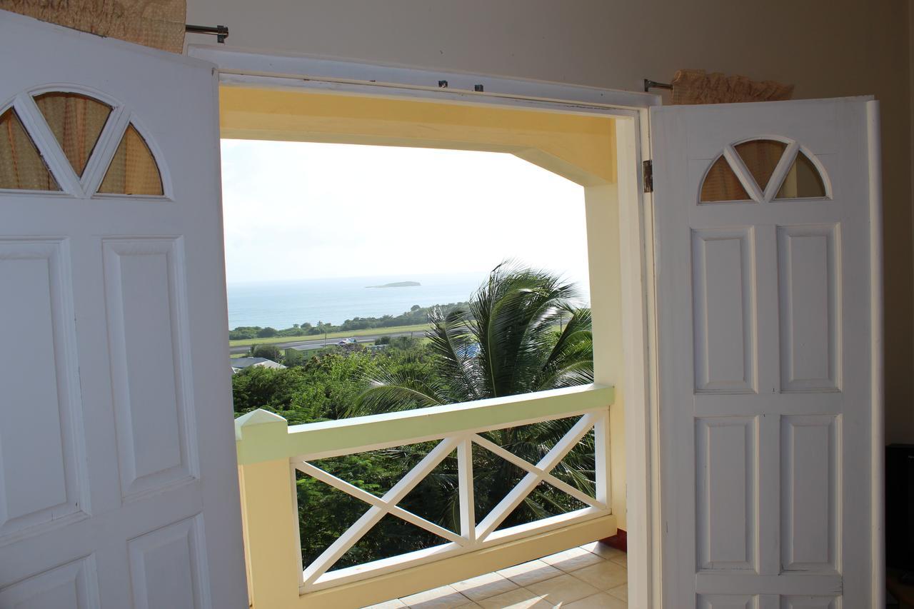 The Relax Inn St. George's Exterior foto